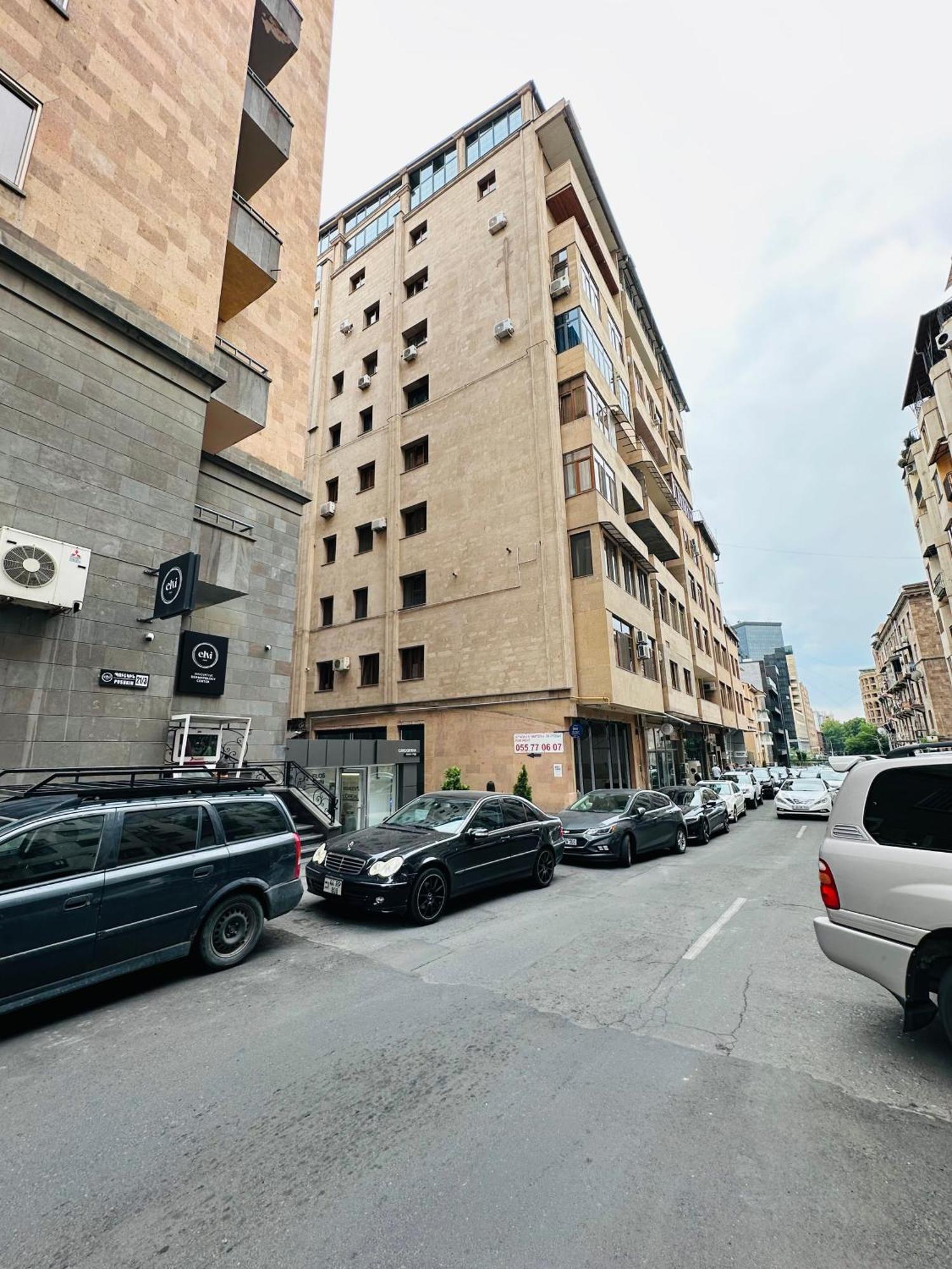 יירבאן Sakharov Residence, Small Center מראה חיצוני תמונה