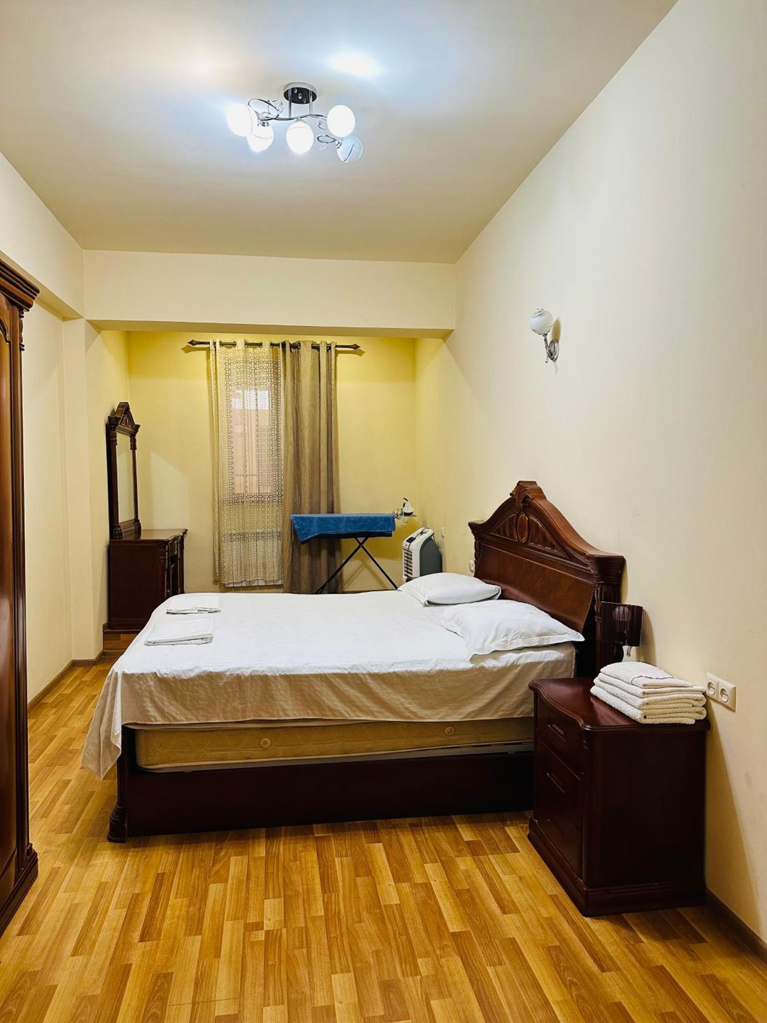 יירבאן Sakharov Residence, Small Center מראה חיצוני תמונה